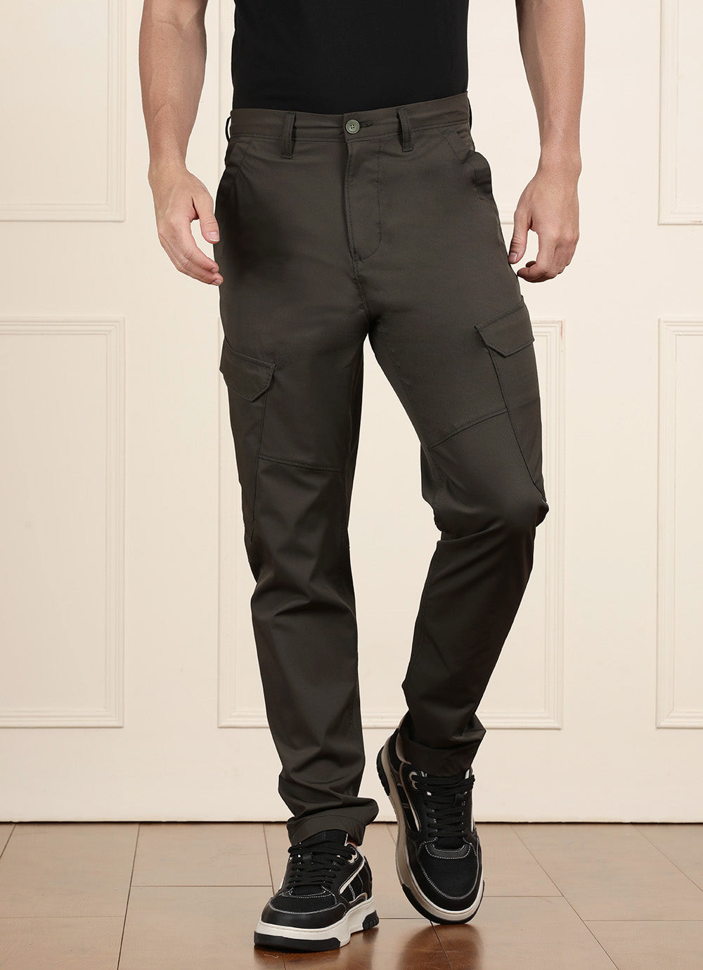 Green Solid Slim Fit Cargo