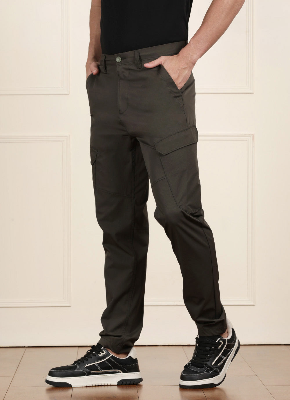 Green Solid Slim Fit Cargo