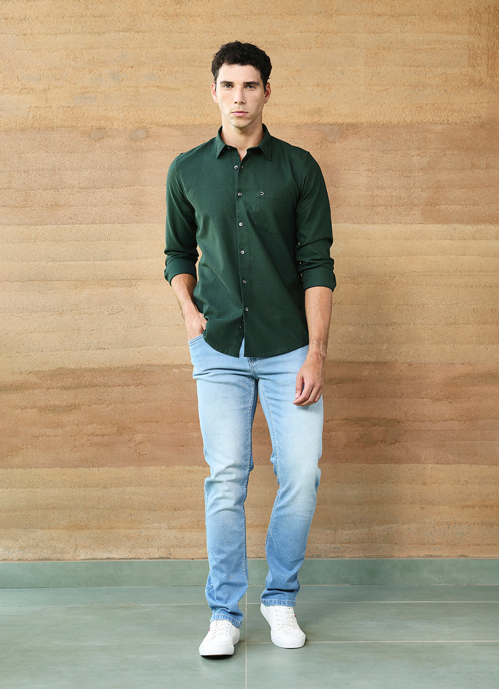 Light Blue Faded Twill Relaxed Fit Jeans