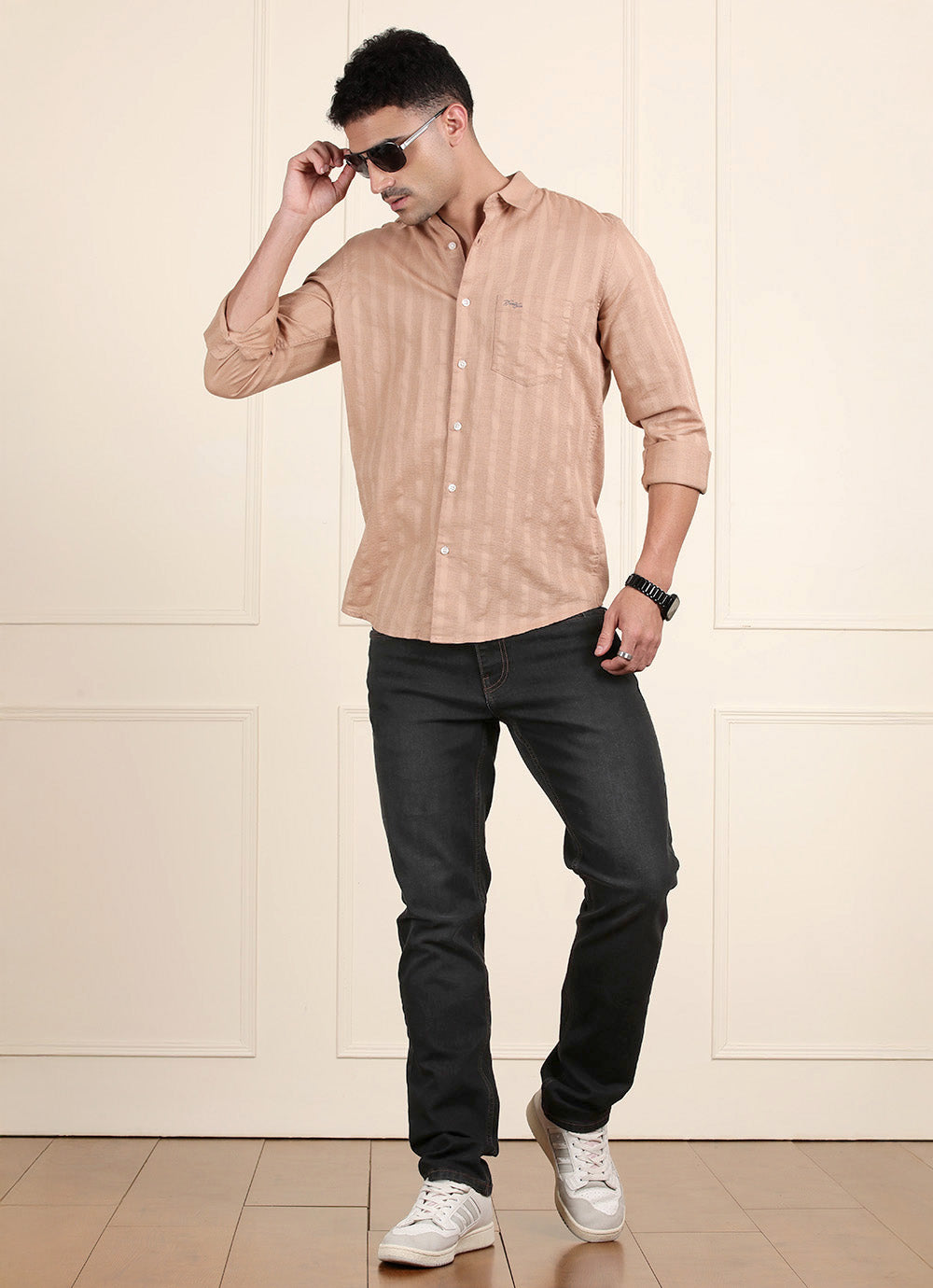Dark Grey Twill Relaxed Fit Faded Jeans