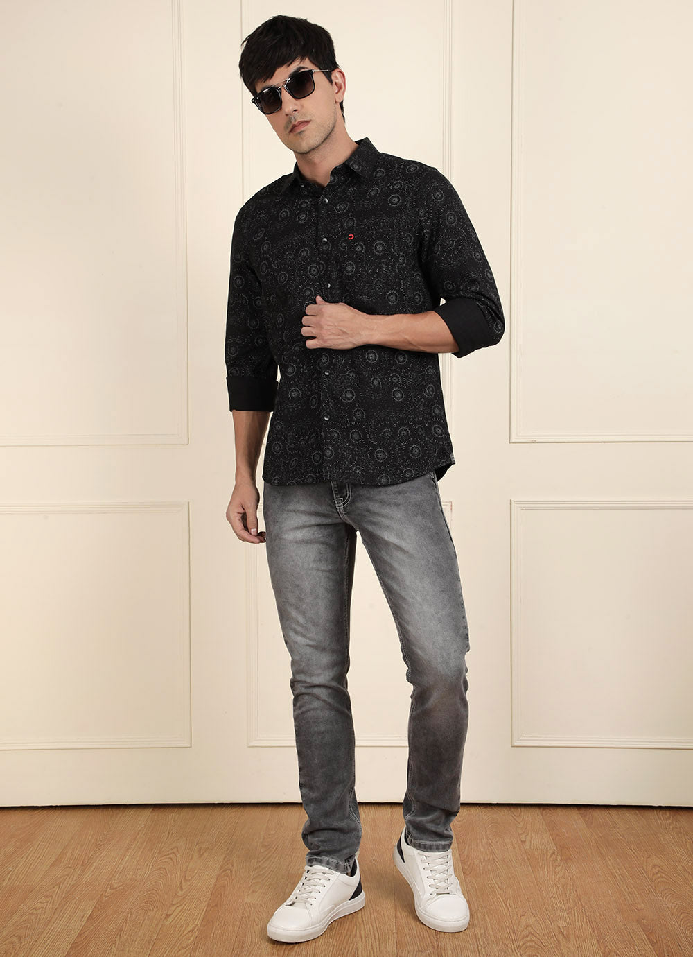 Grey Knitted Slim Fit Faded Jeans