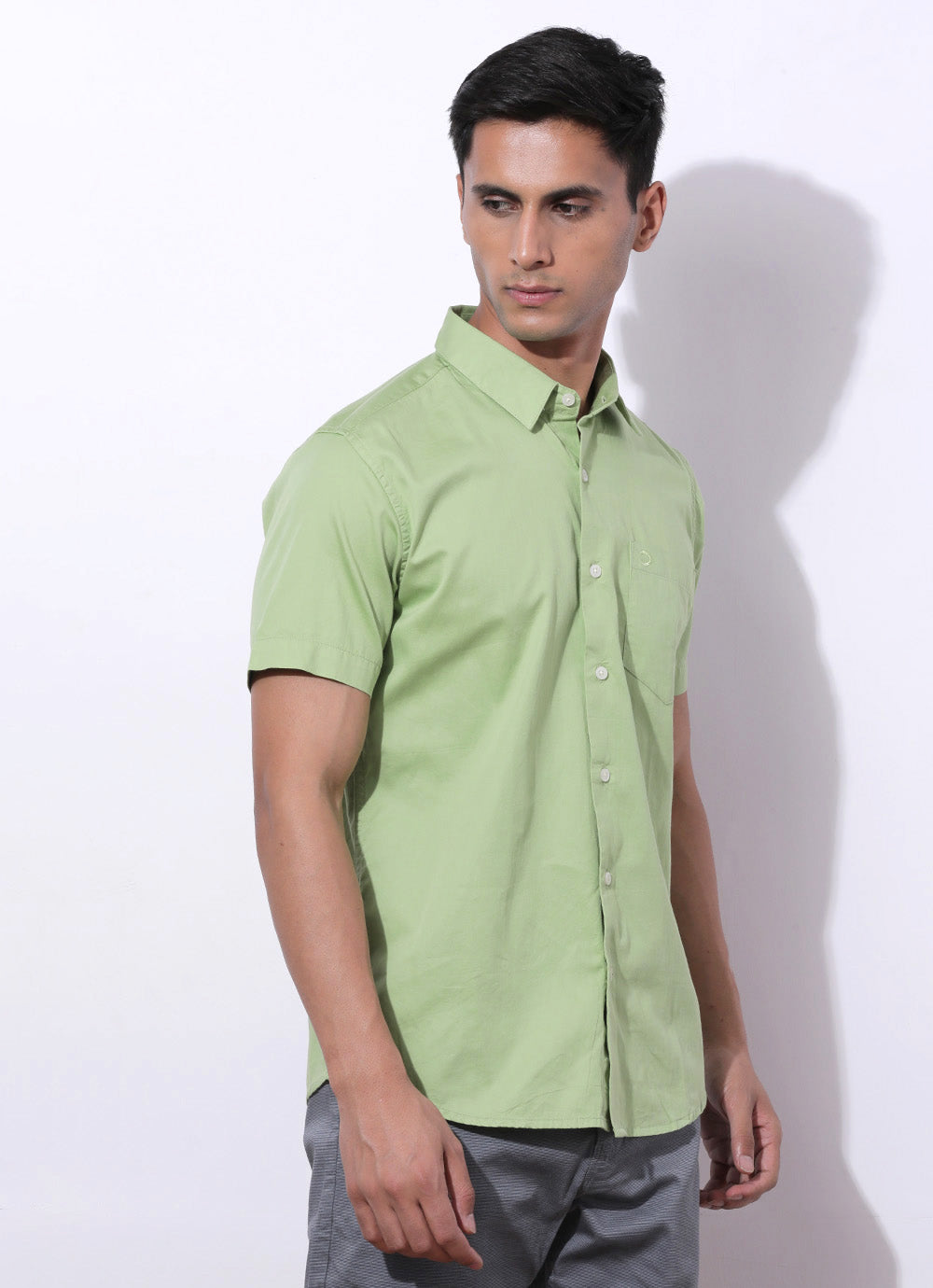 Light Green Cotton Blend Solid Slim Fit Shirt with Single Patch Pocket