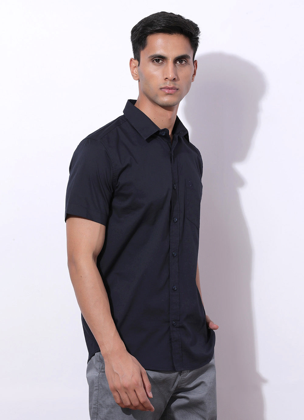 Blue Solid Cotton Blend Slim Fit Shirt