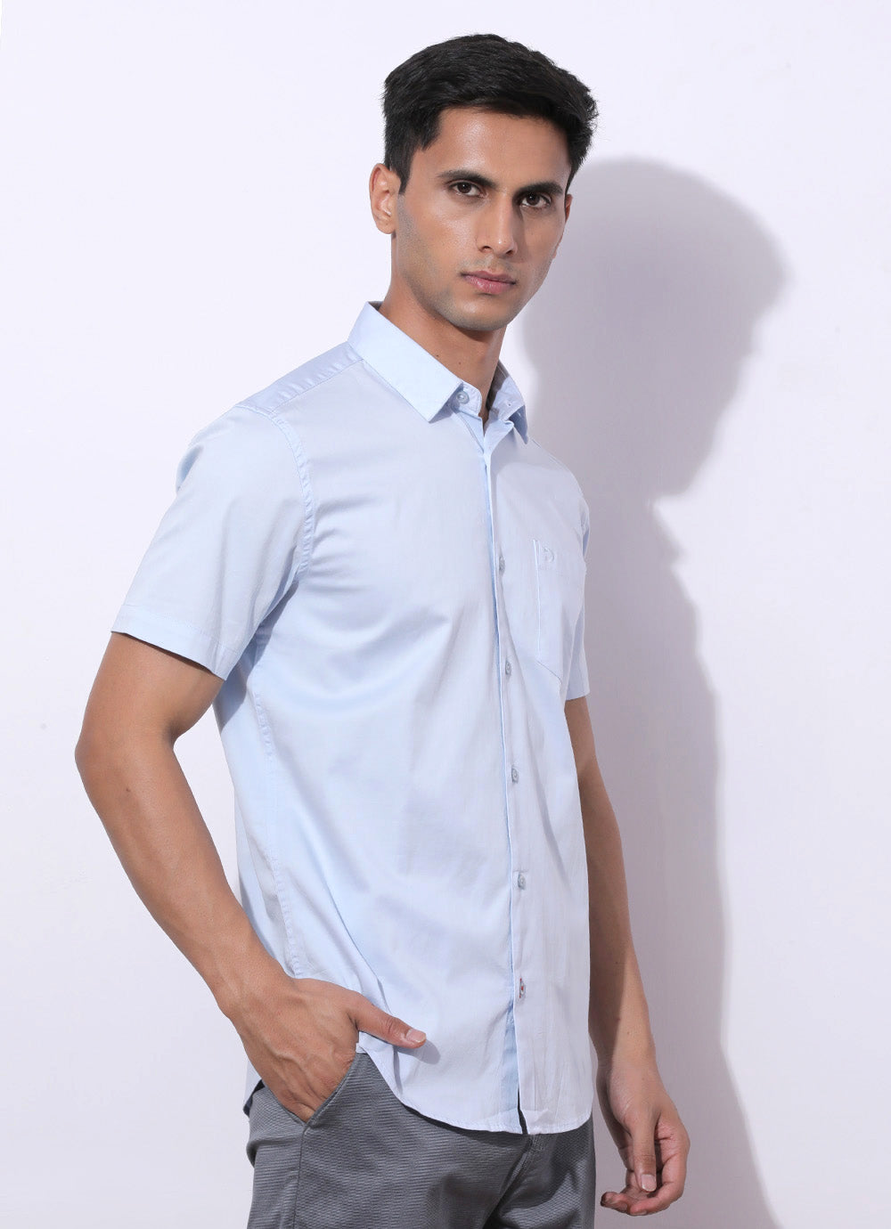 Sky Blue Cotton Blend Solid Slim Fit Shirt with Single Patch Pocket