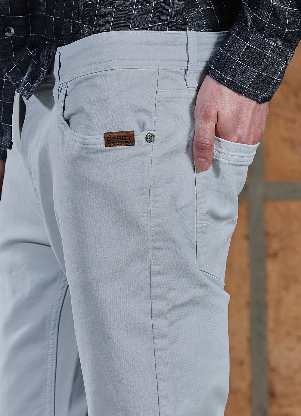 Sky Blue Solid Knitted Slim Fit Jeans