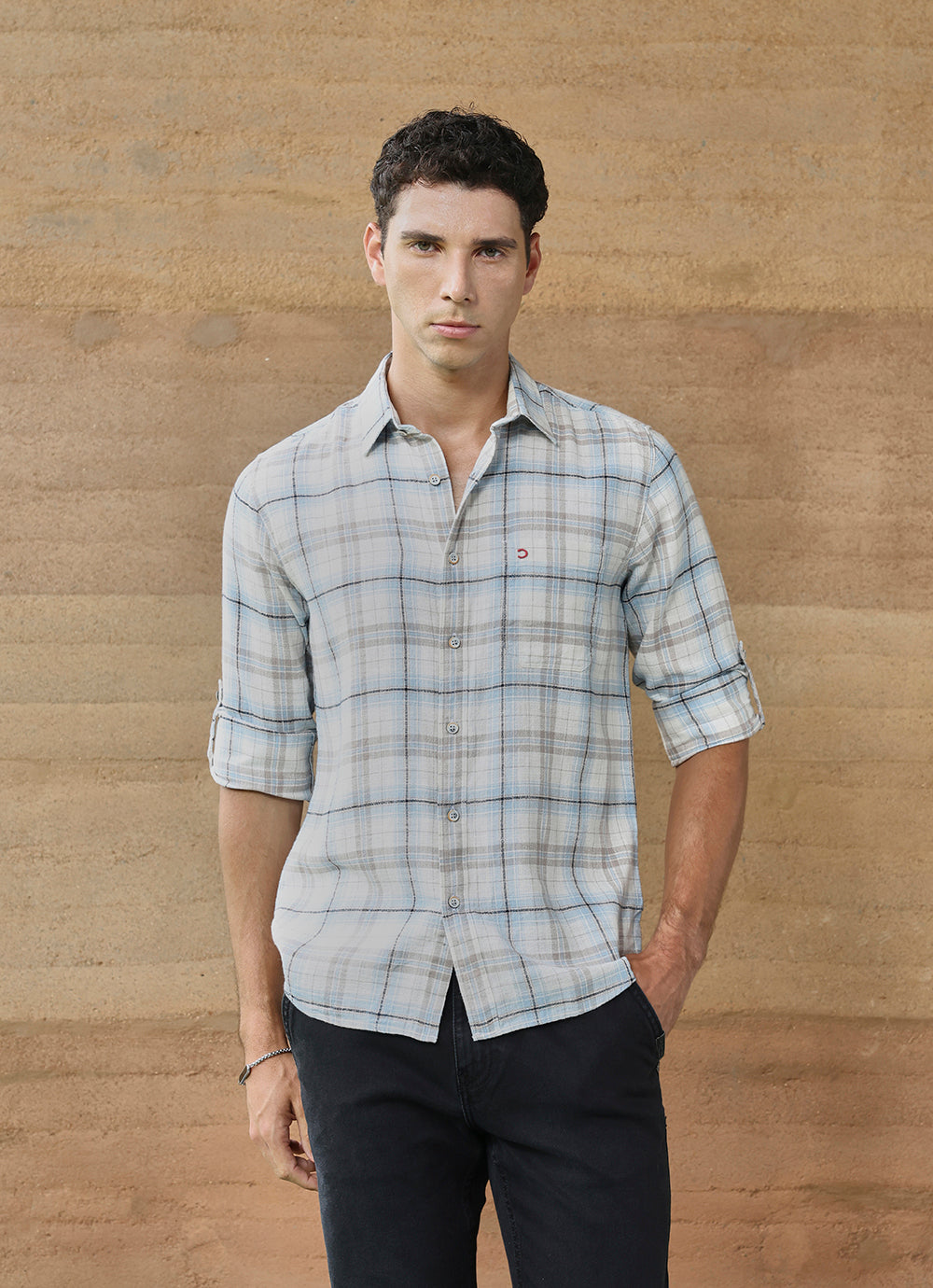 Offwhite Checks Cotton Slim Fit Shirt