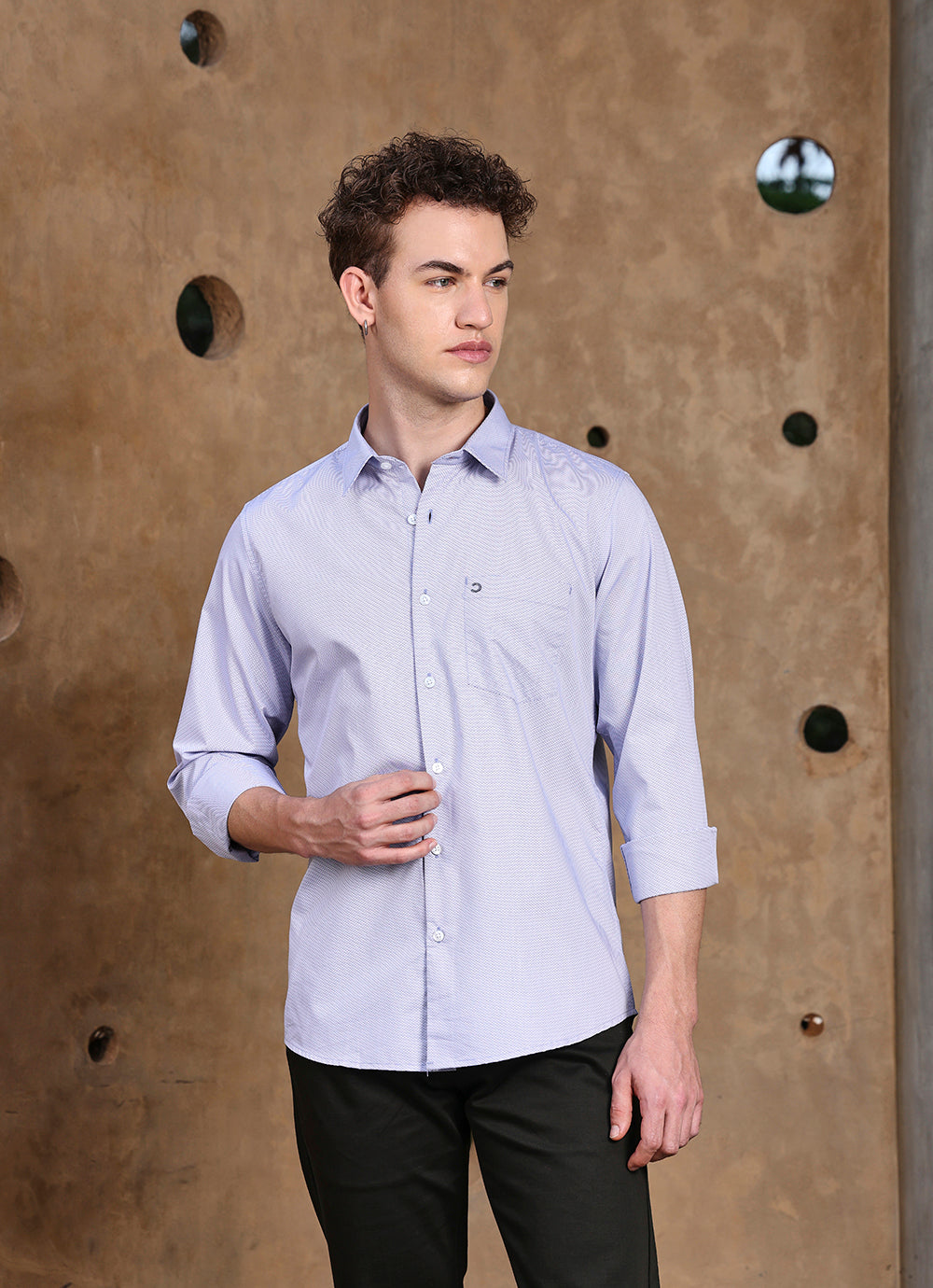Blue Solids Cotton Slim Fit Shirt