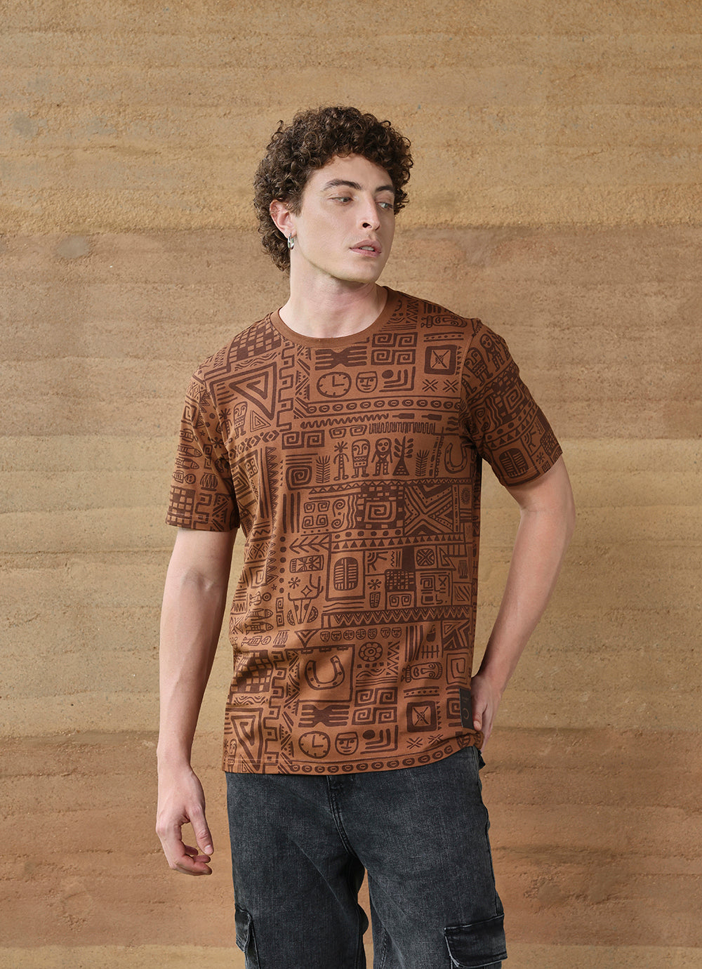 Brown Round neck Cotton Slim Fit Tshirt